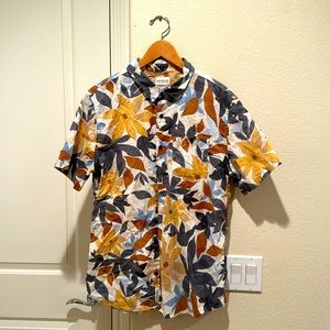 Floral casual quicksilver button down